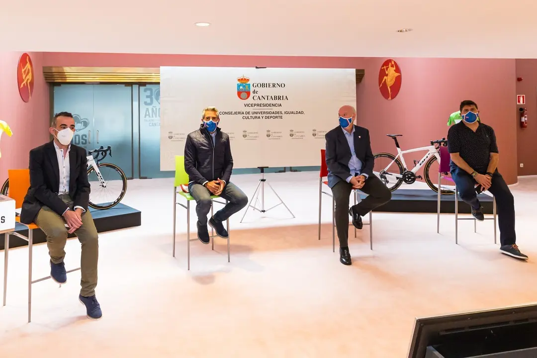 Presentaci&oacute;n de la segunda edici&oacute;n de la Vuelta ciclista femenina a Cantabria
