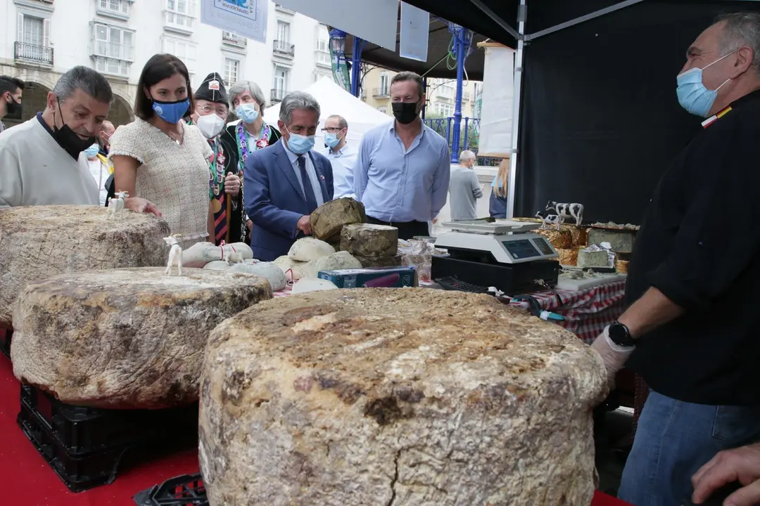 Inauguraci&oacute;n de la Feria del Queso de Cantabria