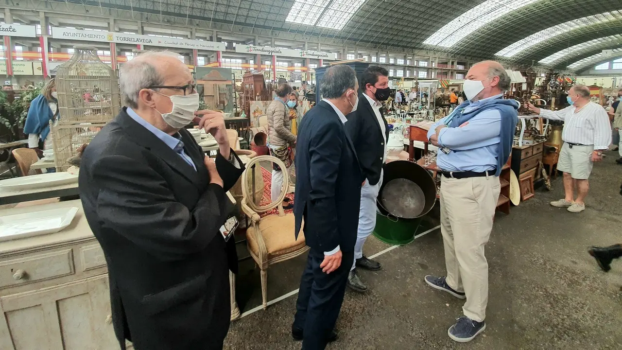 Inauguraci&oacute;n de la 22&ordf; Feria de Desembalaje Cantabria en el MNG