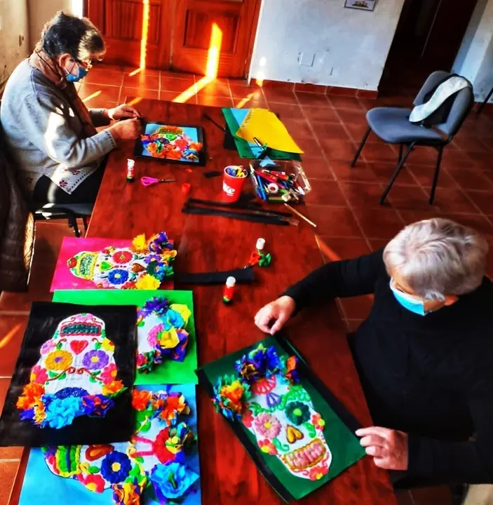 Archivo - Talleres para personas mayores