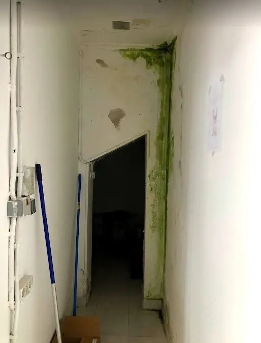 Interior del centro de peregrinos de Laredo