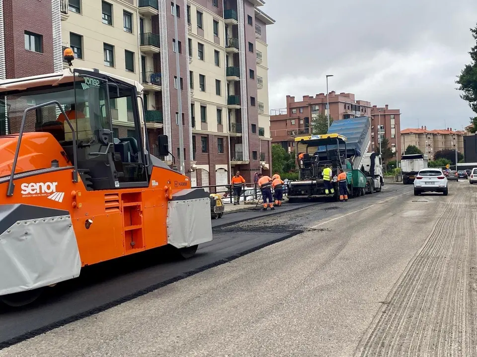 Trabajos de asfaltado en Monte
