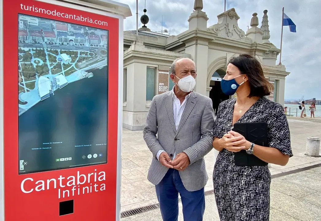 Gema Igual y Javier L&oacute;pez Marcano