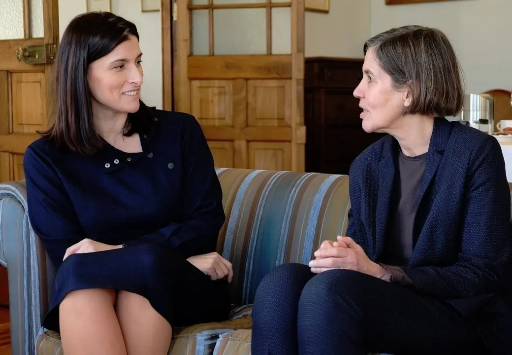 Archivo - La alcaldesa de Santander se re&uacute;ne con la rectora de la UIMP.- Archivo