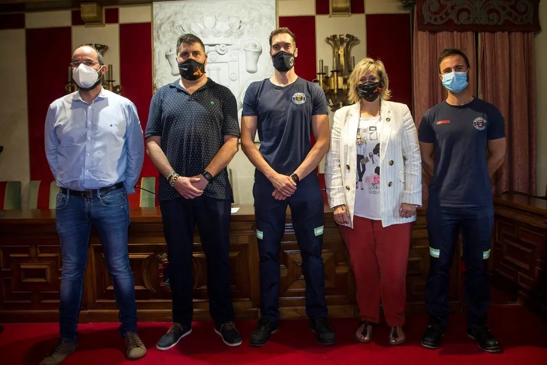 Toma posesi&oacute;n nuevo bombero de Camargo