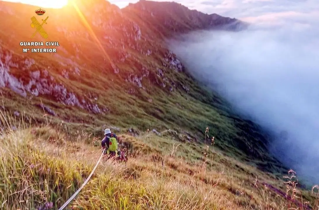 Rescate monta&ntilde;ero en Tresviso