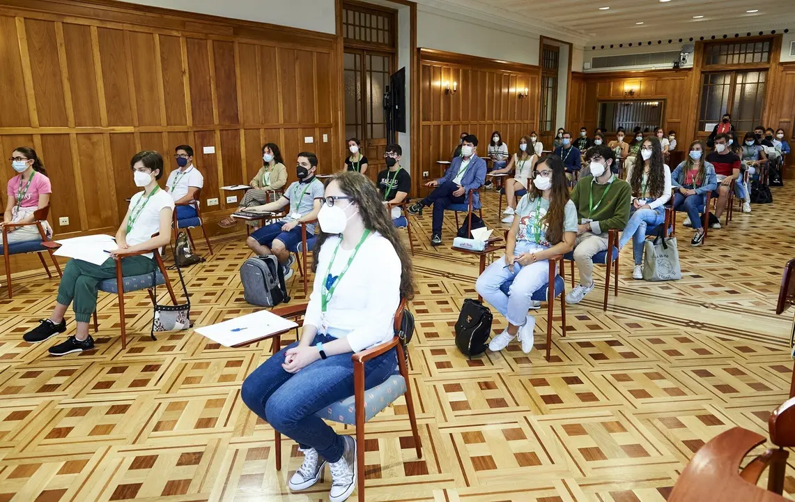 Estudiantes participantes en el  Aula Ortega  Y Gasset de la UIMP