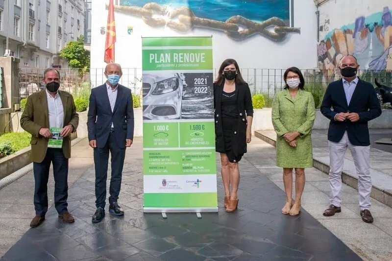 El consejero de Industria, Javier L&oacute;pez Marcano, en la presentaci&oacute;n de las ayudas del Plan Renove