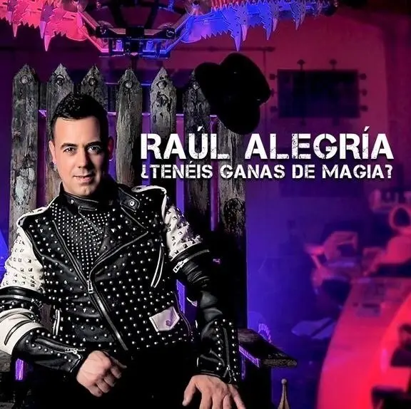 El mago Ra&uacute;l Alegr&iacute;a