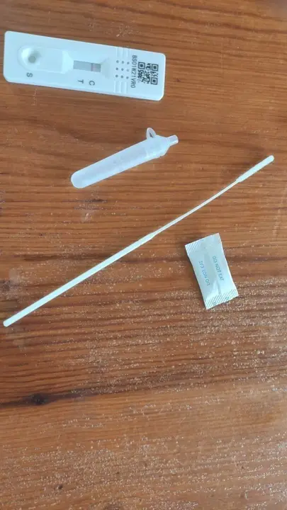 Test de ant&iacute;genos contra la COVID-19, de los que se venden en farmacias