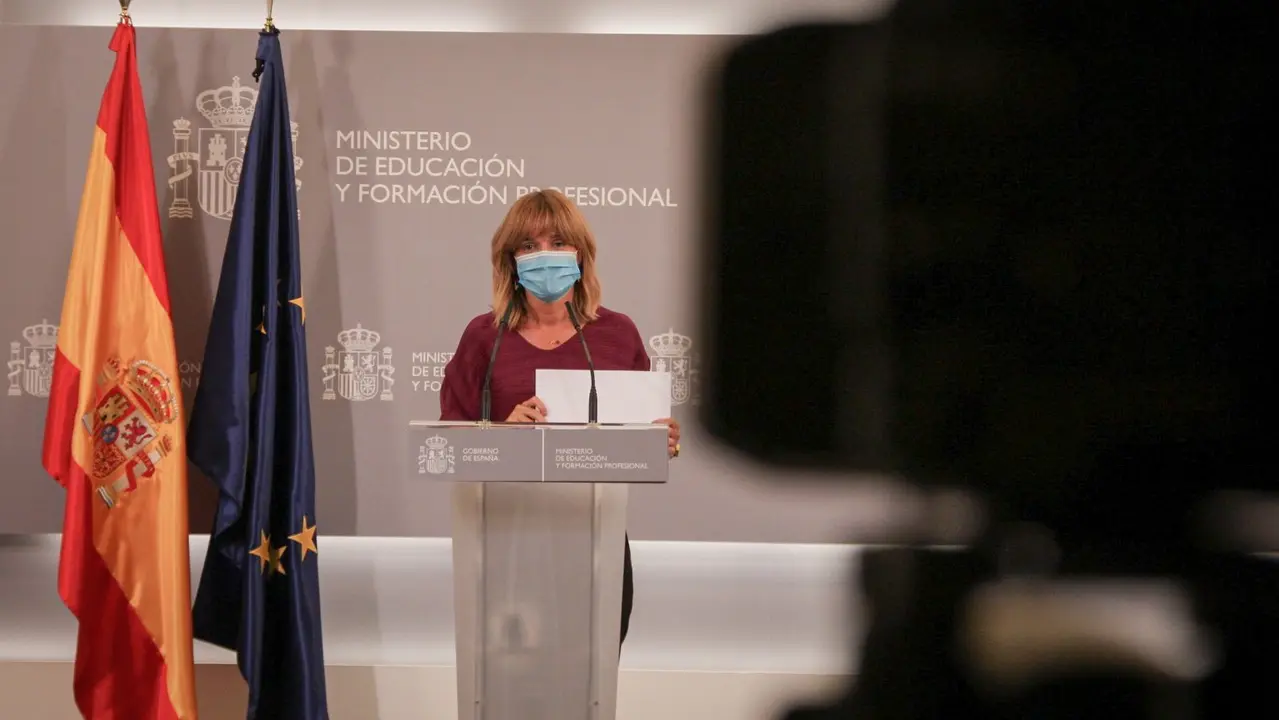 La ministra de Educaci&oacute;n y Formaci&oacute;n Profesional, Pilar Alegr&iacute;a, comparece en rueda de prensa, tras presidir la Conferencia Sectorial de Educaci&oacute;n ante el inicio del pr&oacute;ximo curso 2021-2022, en la sede ministerial este mi&eacute;rcoles 25 de agosto en Madrid