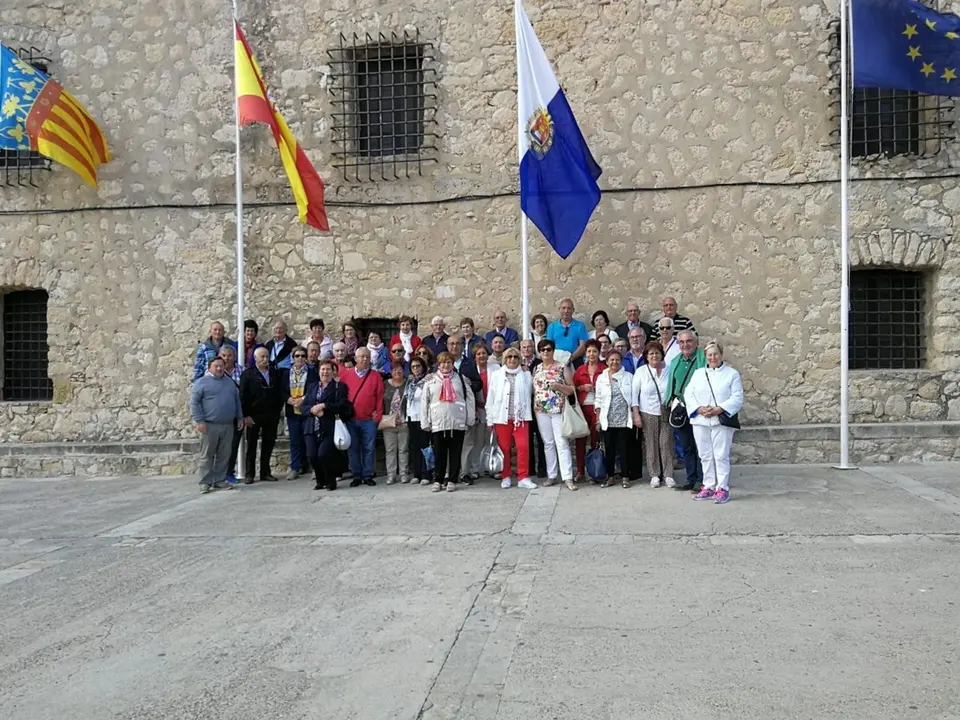 Archivo - Uno de los &uacute;ltimos viajes de los mayores de Polalanco a Benidorm