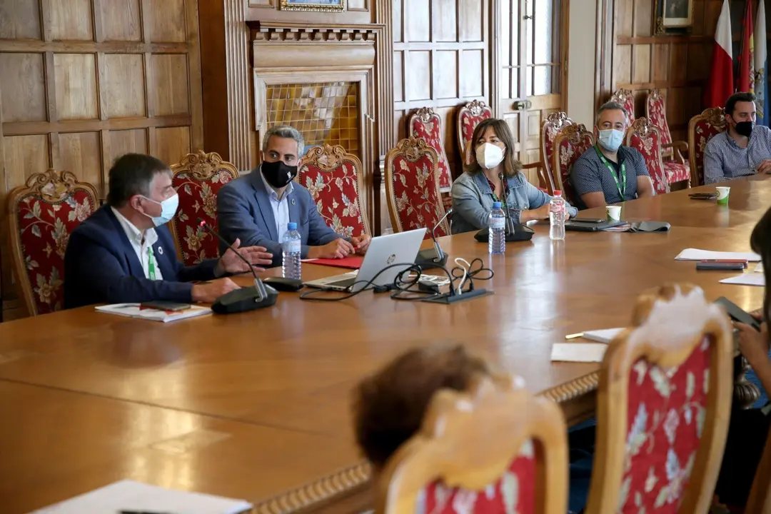 El Vicepresidente Y Consejero De Universidades, Igualdad, Cultura Y Deporte, Pablo Zuloaga, Clausura El Seminario De La UIMP &lsquo;Las Tres Transiciones: Digital, Ecol&oacute;gica Y Socioecon&oacute;mica. Visiones Dese La Uni&oacute;n Europea Y Am&eacute;rica Latina&rsquo;.