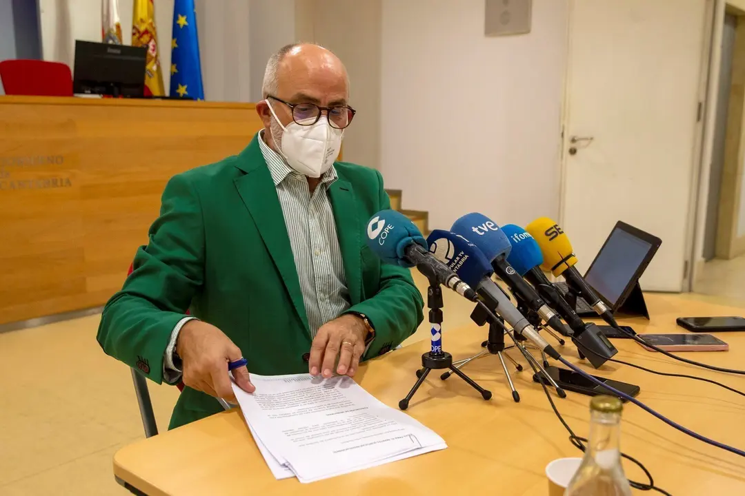 Consejero de Sanidad, Miguel Rodr&iacute;guez