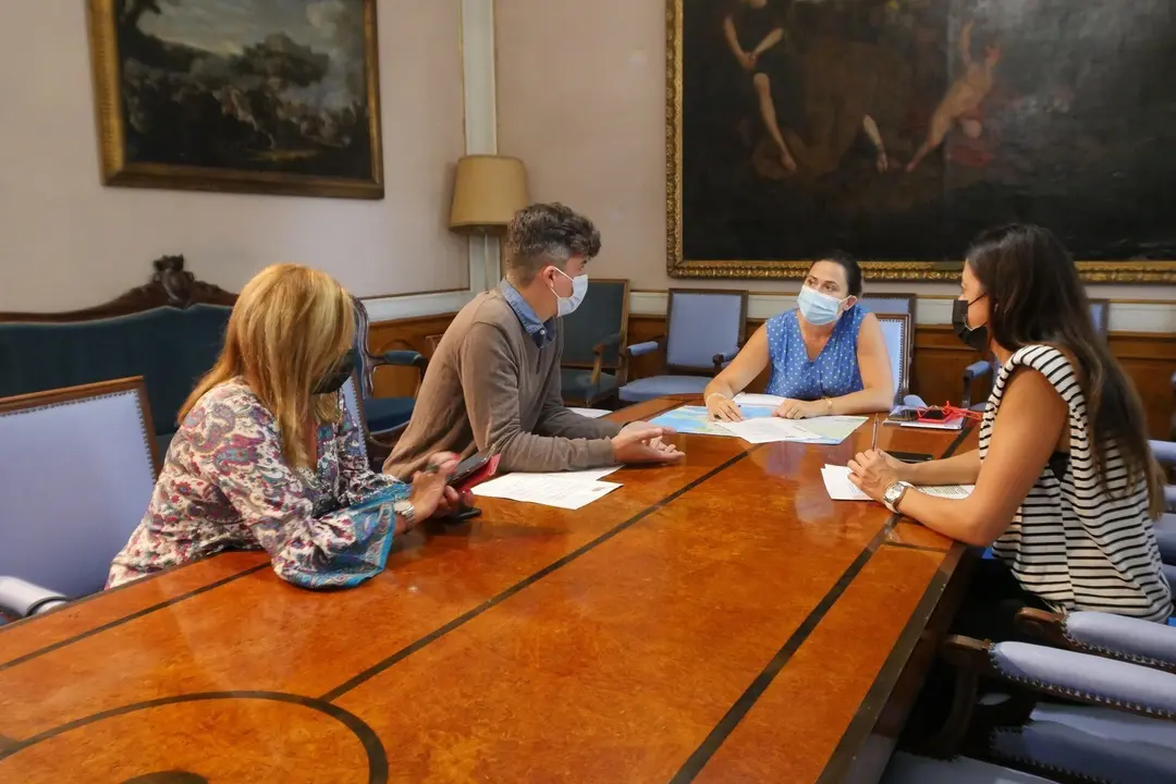 Comisi&oacute;n de Turismo