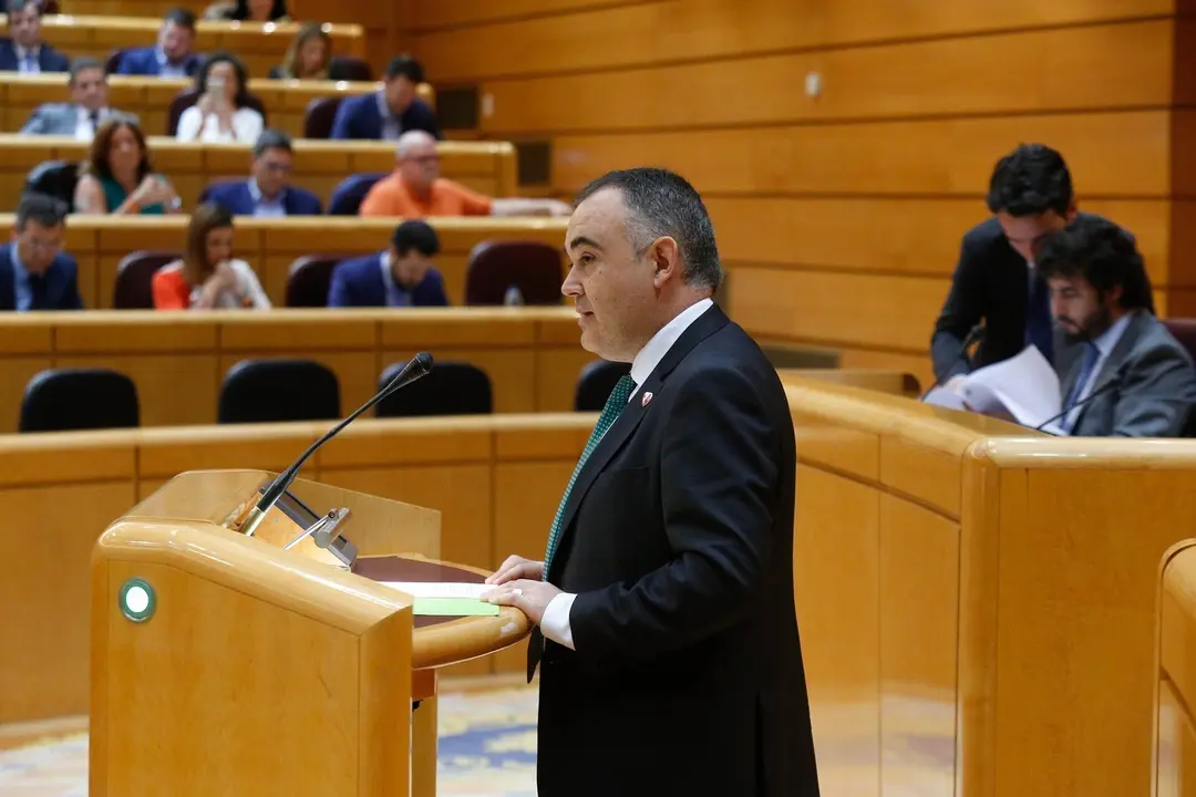 Archivo - El senador auton&oacute;mico por Cantabria y diputado regional del PRC Jos&eacute; Miguel Fern&aacute;ndez Viadero