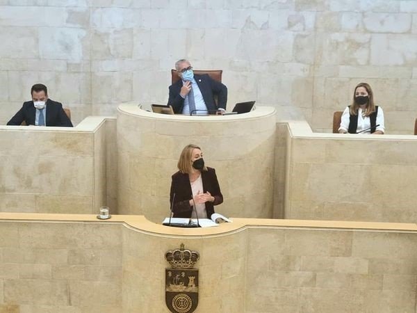 Fiscal superior de Cantabria en el Parlamento