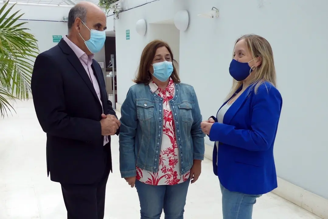 Urrutia se re&uacute;ne con representantes de USO