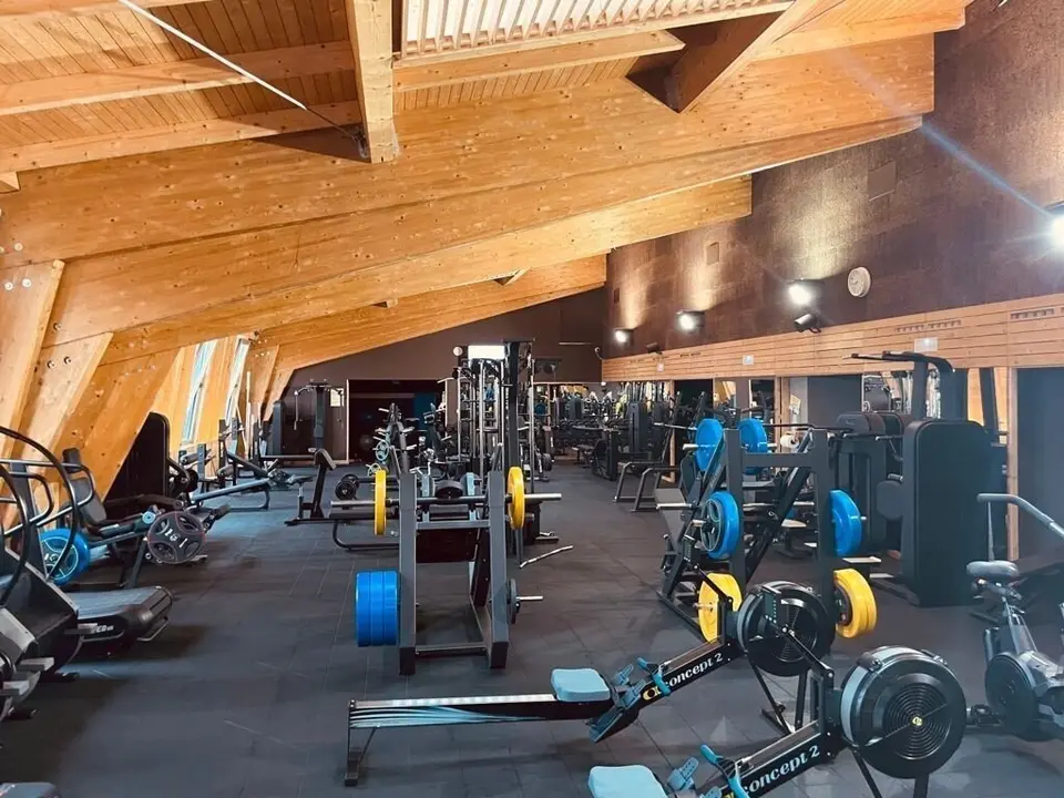 Gimnasio municipal de Colindres