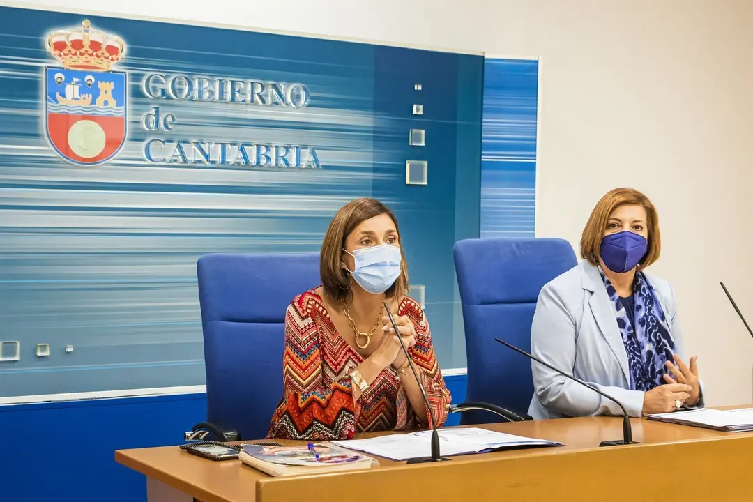 La Consejera De Presidencia, Interior, Justicia Y Acci&oacute;n Exterior, Paula Fern&aacute;ndez, Informa, En Rueda De Prensa, De La Resoluci&oacute;n De Las Ayudas Para La Adquisici&oacute;n De Veh&iacute;culos Con Destino A Los Cuerpos De Polic&iacute;a Local De Cantabria.