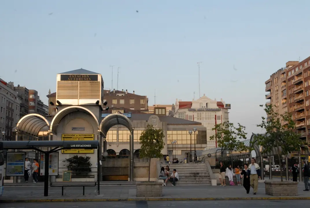 Archivo - Estaci&oacute;n De Autobuses De Santander