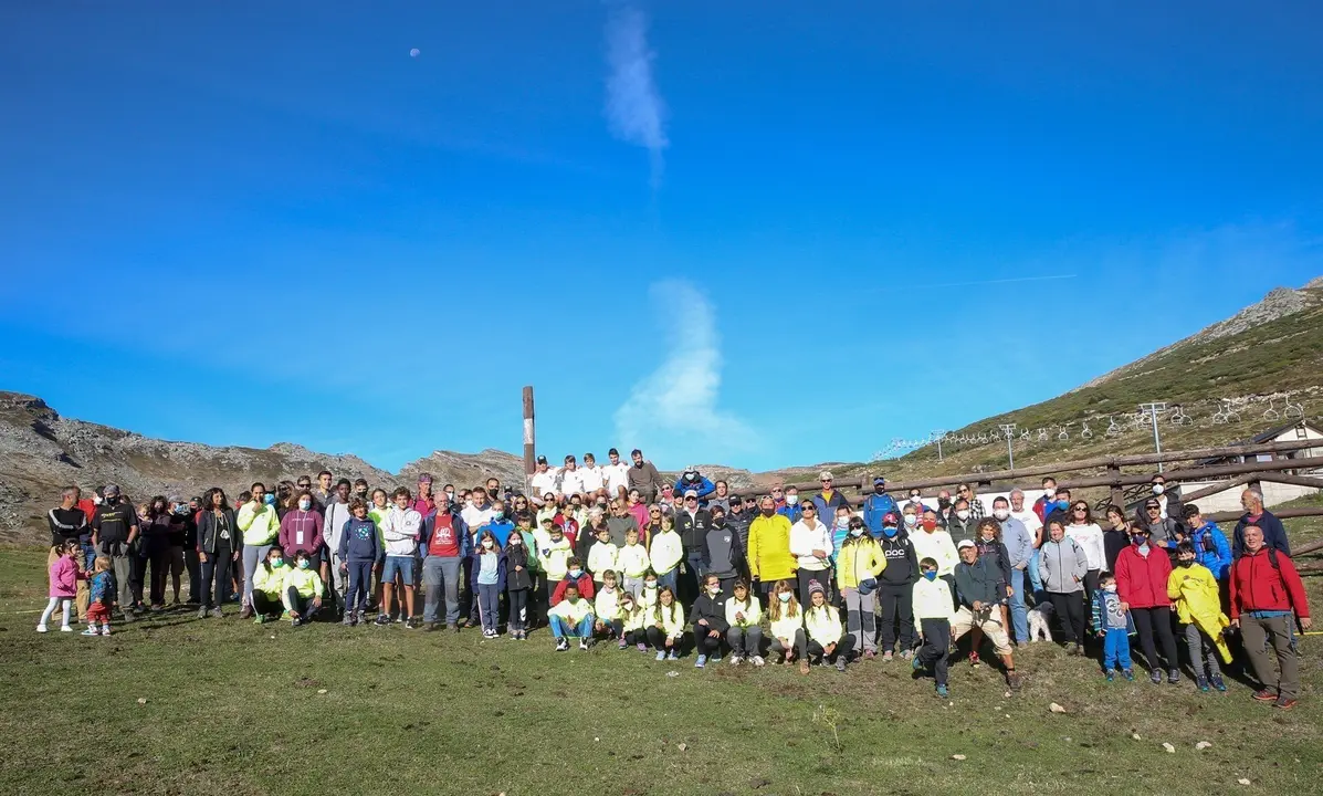 Campa&ntilde;a de recogida de residuos en Alto Campoo