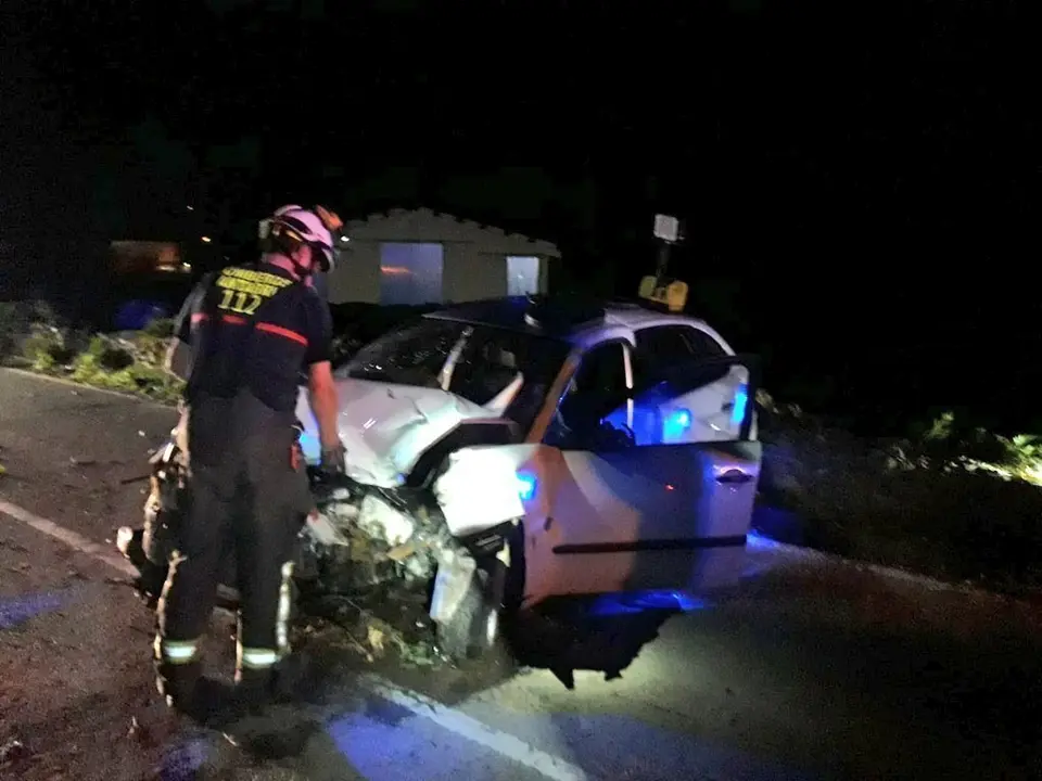 59385BB3-E022-4C38-9619-E5B8955A6ABC