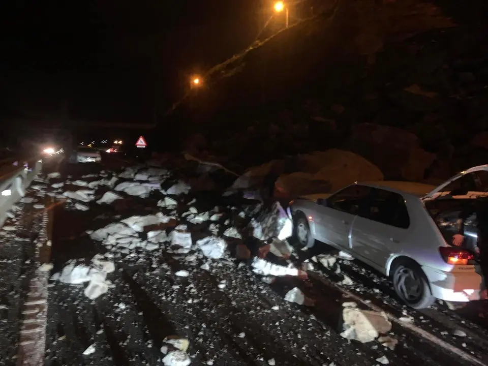 C174FC1E-D86A-4F75-AEC7-5F06A16CB847