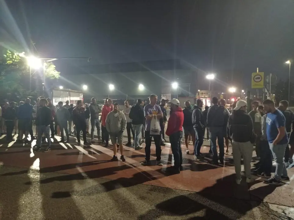 7EC60FF8-4B25-4B97-A8B3-F74A7255EE74