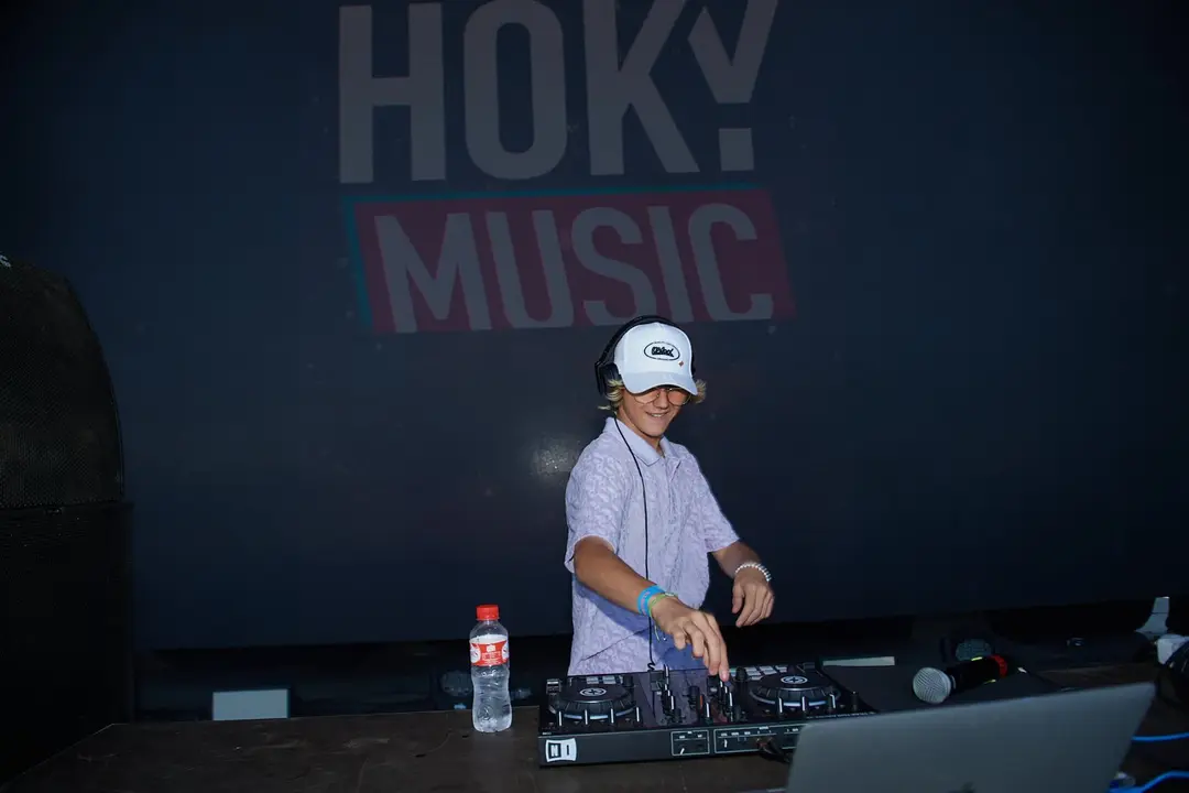 HOKY MUSIC 2022 - EL REY LAGART&Oacute;N (2) (1)