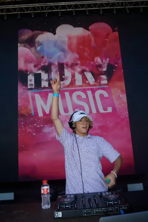 HOKY MUSIC 2022 - EL REY LAGART&Oacute;N (4) (1)