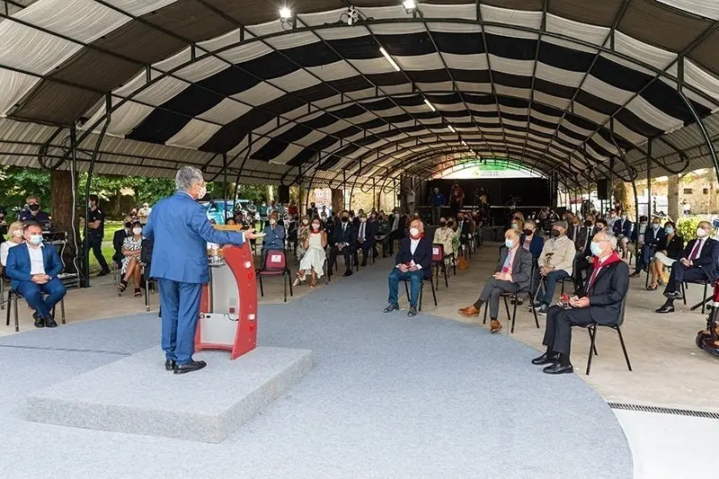 11:00 horas. Parque Municipal Conde San Diego, Cabez&oacute;n de la Sal. El presidente de Cantabria, Miguel &Aacute;ngel Revilla, acompa&ntilde;ado de varios consejeros, preside el acto institucional del D&iacute;a de Cantabria. 8 de agosto de 2021 &copy; Ra&uacute;l Lucio