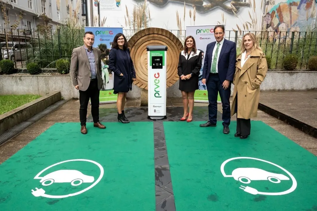 BC6D4BBF-C92B-4C16-AAEF-66CECF863963