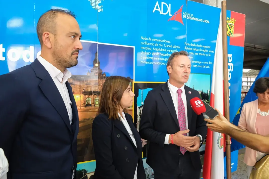11:00 horas. Mercado Nacional de Ganados de Torrelavega. El consejero de Desarrollo Rural, Ganader&iacute;a, Pesca, Alimentaci&oacute;n y Medio Ambiente, Guillermo Blanco, participa en las jornadas sobre seguros agrarios organizada por AgroSeguro. 20 de octubre de 2022 &copy; Ra&uacute;l Lucio