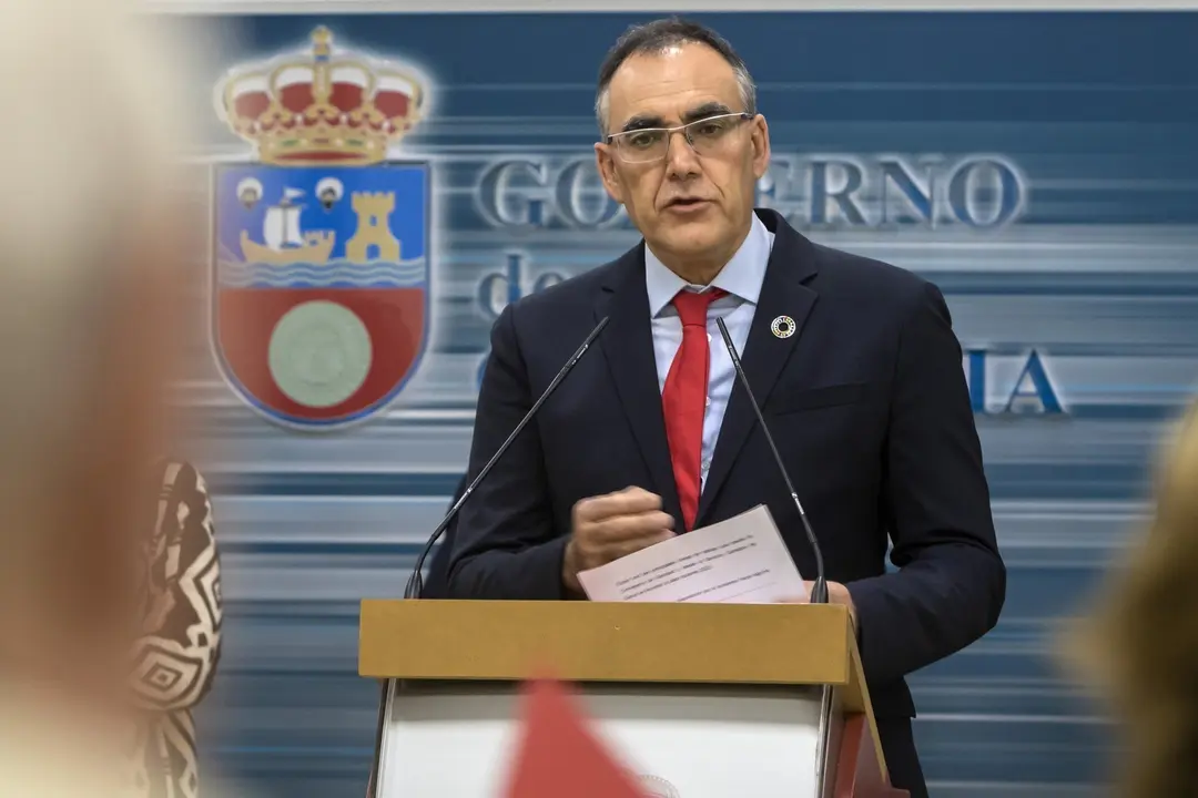 11:00 horas. Sala de prensa del Gobierno de Cantabria
El consejero de Sanidad, Ra&uacute;l Pesquera, presenta, en rueda de prensa, los presupuestos de su departamento para 2023.
02 de noviembre de 2022
Fotograf&iacute;a: Silvia Bouzo