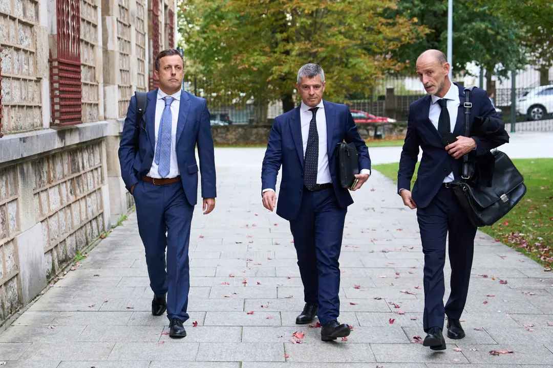 18/10/22  SANTANDER
EP Acayro  
Juicio contra el juez Luis Acayro 


FOTO: Juan Manuel Serrano Arce
