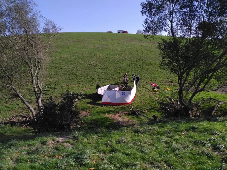 F646A437-4272-4C64-9026-F81CE02AD51B