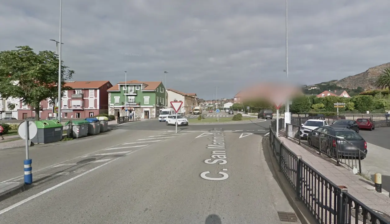 E3549536-10AD-444C-86E9-501F2E3FE8CD