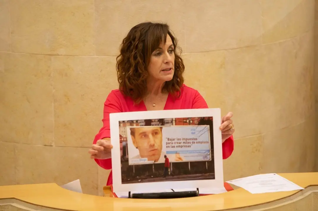 D5B0C799-AF0F-4FCF-AA7D-11975A309902