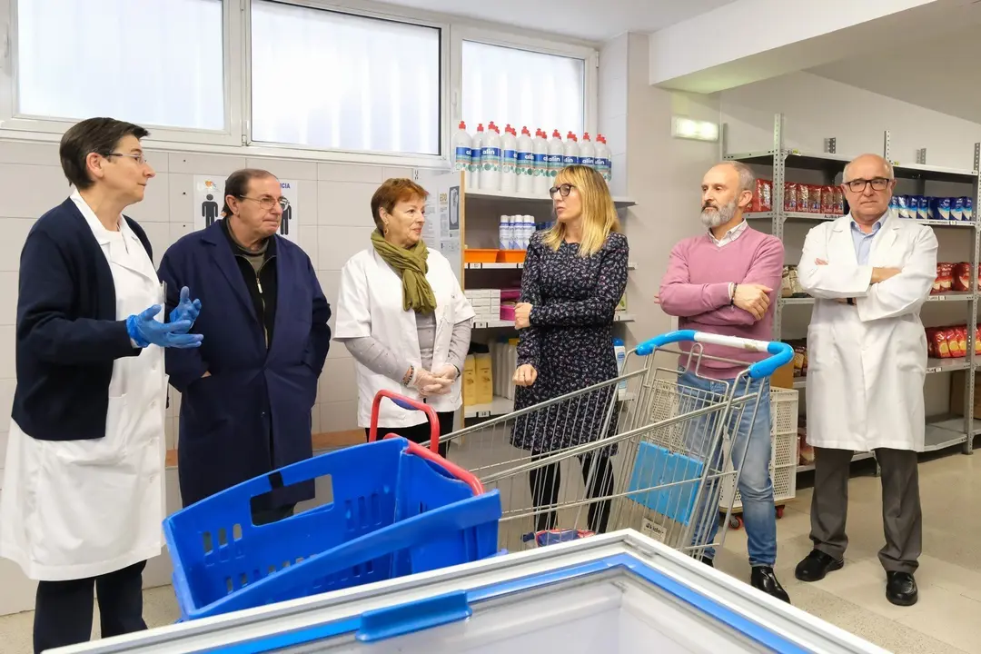 11:00 horas. Cocina Econ&oacute;mica, Calle Tant&iacute;n, 27. La consejera de Empleo y Pol&iacute;ticas Sociales, Eugenia G&oacute;mez de Diego, visita la Cocina Econ&oacute;mica de Santander. 29 de noviembre de 2022