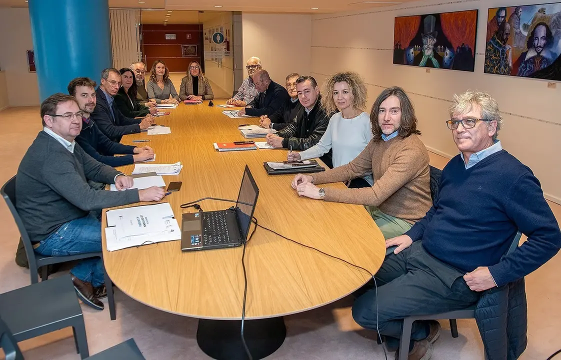 La consejera de Empleo y Pol&iacute;ticas Sociales, Eugenia G&oacute;mez de Diego, preside la reuni&oacute;n del Observatorio de la Vivienda y el Suelo de Cantabria.
20 DIC 22