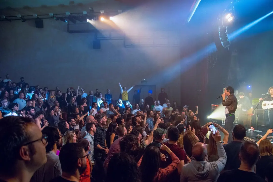 Infiferente-tarde100