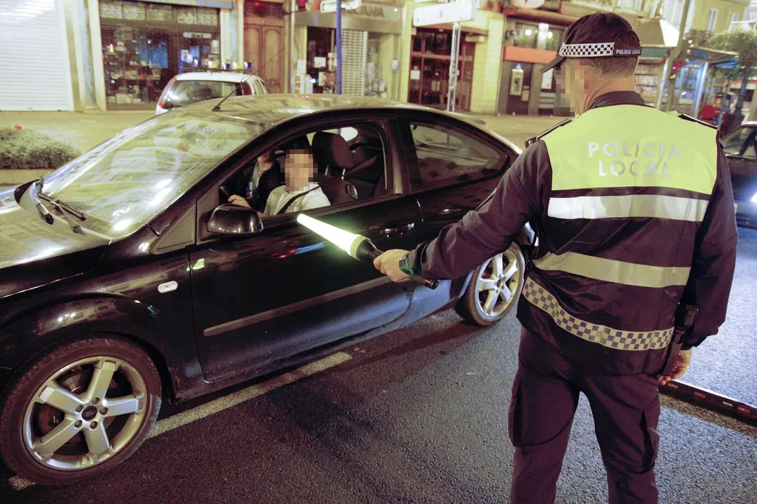 DAVID S. BUSTAMANTE// POLICIA LOCAL DE SANTANDER                                                                      