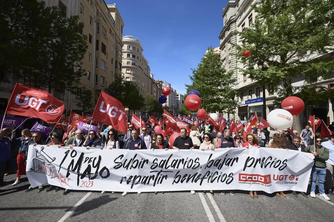 EuropaPress_5163504_Decenas_de_personas_durante_la_marcha_por_el_Dia_I