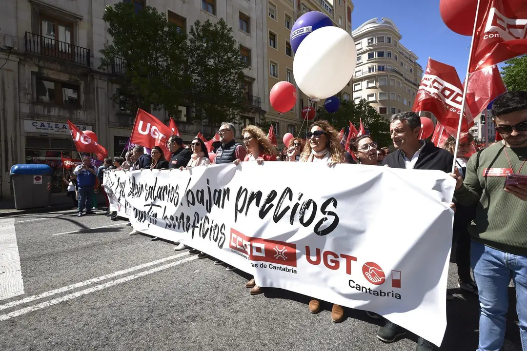 EuropaPress_5163505_Decenas_de_personas_durante_la_marcha_por_el_Dia_I