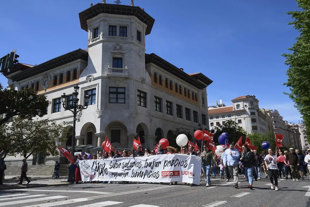 EuropaPress_5163506_Decenas_de_personas_durante_la_marcha_por_el_Dia_I