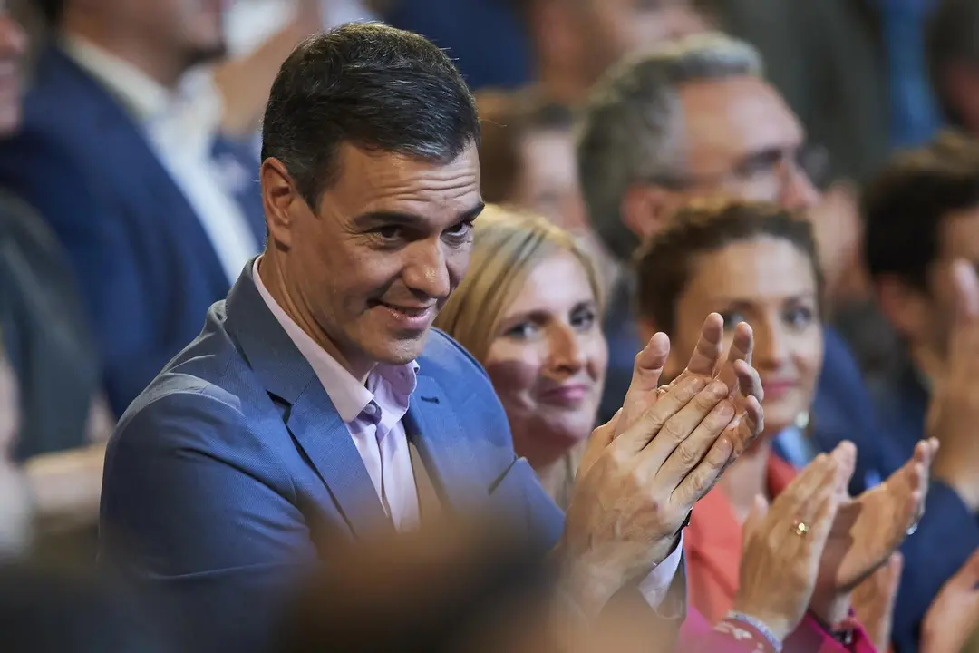 EuropaPress_5217384_El_presidente_del_Gobierno_y_secretario_general_de