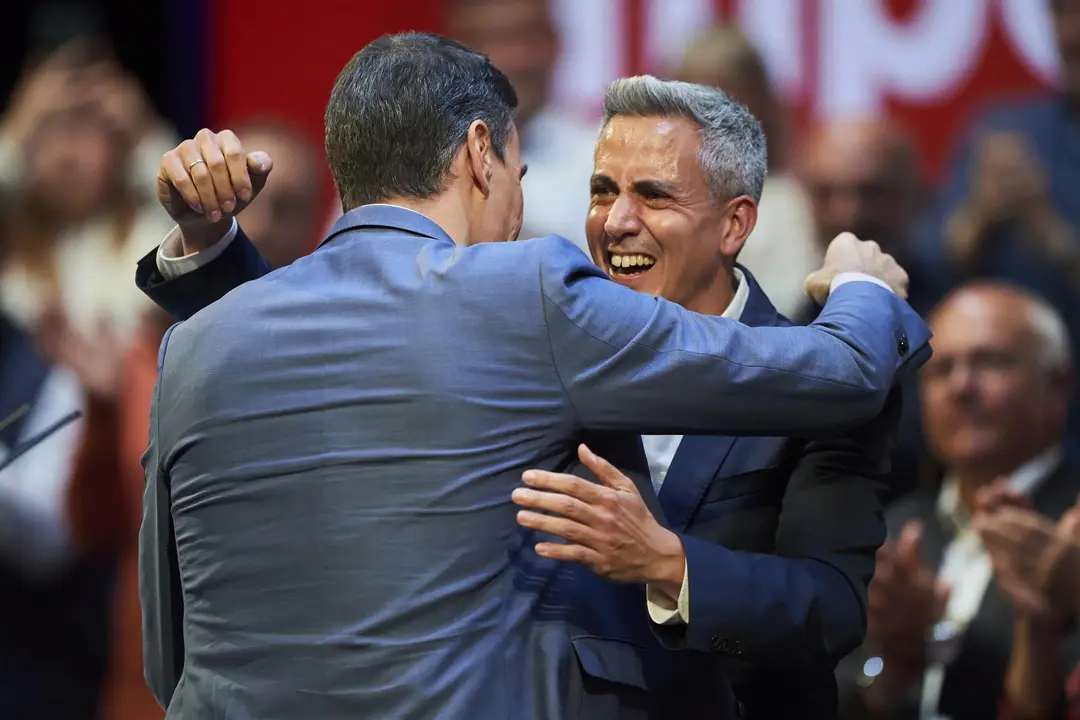 EuropaPress_5217381_El_presidente_del_Gobierno_y_secretario_general_de