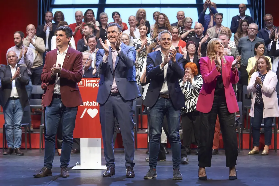 EuropaPress_5217379_ID_El_candidato_a_la_Alcaldia_de_Santander_Dan