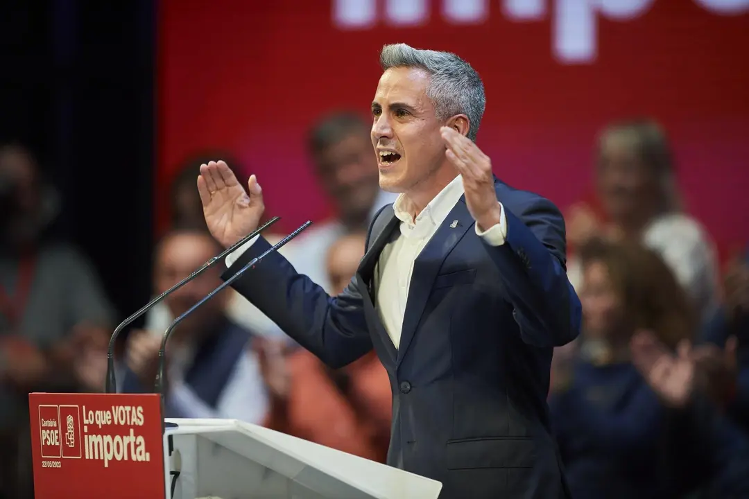 EuropaPress_5217371_El_candidato_del_PSOE_a_la_Presidencia_de_Cantabri